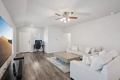 10707 Bird Of Paradise Lane, Houston, TX 77016 - Photo 3
