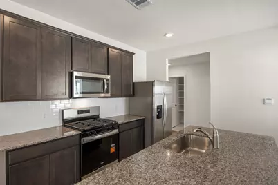 902 Lady Bird, College Station, TX 77845 - Photo 9