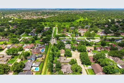 2708 Shady Creek Drive, Pearland, TX 77581 - Photo 35