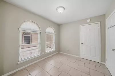 2708 Shady Creek Drive, Pearland, TX 77581 - Photo 13