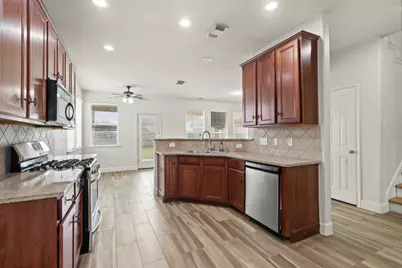 15238 Olmstead Park Drive, Cypress, TX 77429 - Photo 9