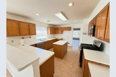 8926 Diamond Lake Lane, Houston, TX 77083 - Photo 3