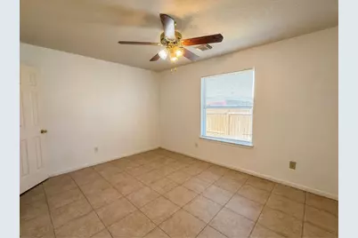 8926 Diamond Lake Lane, Houston, TX 77083 - Photo 7