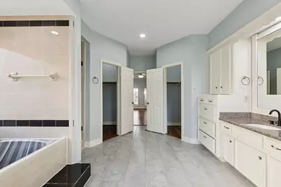 14819 Walbrook Drive, Sugar Land, TX 77498 - Photo 25