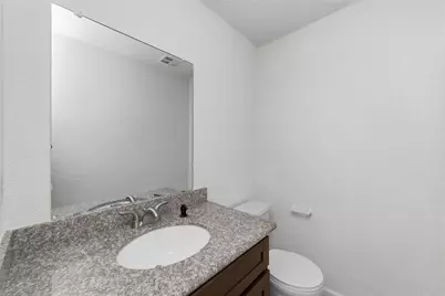 7700 Creekbend Drive #70, Houston, TX 77071 - Photo 15