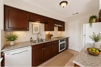 7700 Creekbend Drive #70, Houston, TX 77071 - Photo 13