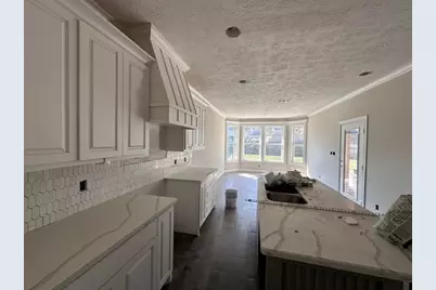 7925 Farrah Street, Beaumont, TX 77707 - Photo 13