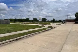 7925 Farrah St, Beaumont, TX 77707 - Photo 27