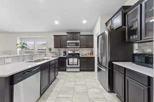 19306 Golden Wave Dr, Katy, TX 77449 - Photo 9