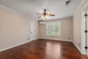 904 Holland St, Navasota, TX 77868 - Photo 35