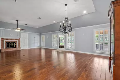 904 Holland Street, Navasota, TX 77868 - Photo 15