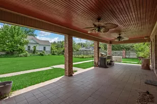 904 Holland St, Navasota, TX 77868 - Photo 43