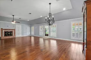 904 Holland St, Navasota, TX 77868 - Photo 13