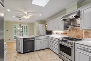 904 Holland St, Navasota, TX 77868 - Photo 19