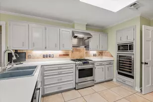 904 Holland St, Navasota, TX 77868 - Photo 21