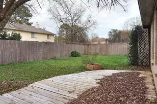 16210 Cypress Point Dr, Cypress, TX 77429 - Photo 9