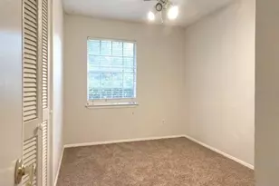 16210 Cypress Point Dr, Cypress, TX 77429 - Photo 7