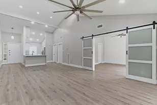 186 April Point Dr N, Conroe, TX 77356 - Photo 1
