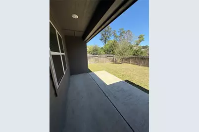 8985 Oval Glass Street, Conroe, TX 77304 - Photo 9