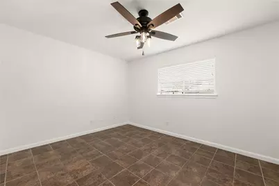 10626 Ivyridge Road, Houston, TX 77043 - Photo 25