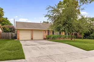 10626 Ivyridge Rd, Houston, TX 77043 - Photo 3