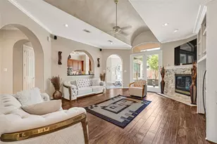 122 Marble Staff Ct, Houston, TX 77069 - Photo 9