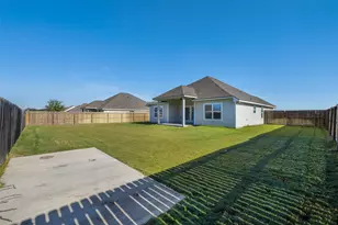 172 Pleasant Path, Snook, TX 77879 - Photo 5