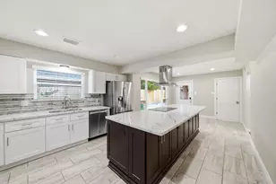 847 Silvergate Dr, Houston, TX 77079 - Photo 15