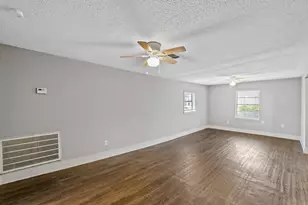 3421 3rd Ave N, Texas City, TX 77590 - Photo 7