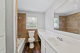 3421 3rd Ave N, Texas City, TX 77590 - Photo 9