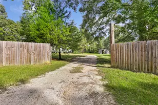 40 County Rd 2180, Cleveland, TX 77327 - Photo 5