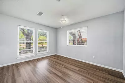8306 Pine Falls Drive, Houston, TX 77095 - Photo 19