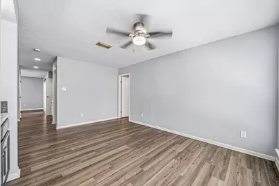 8306 Pine Falls Drive, Houston, TX 77095 - Photo 9