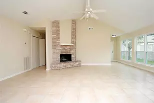16127 Queensdale Dr, Houston, TX 77082 - Photo 7