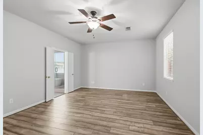 2534 Hidden Park Lane, Conroe, TX 77385 - Photo 15