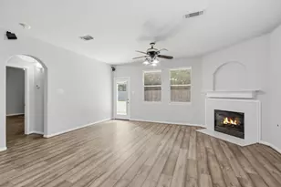 2534 Hidden Park Ln, Conroe, TX 77385 - Photo 9