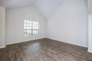 86 W Stony Bridge Cir, The Woodlands, TX 77381 - Photo 11