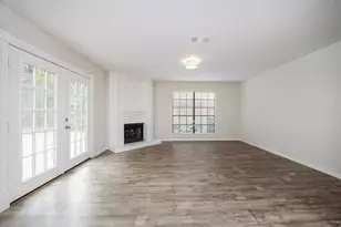 86 W Stony Bridge Cir, The Woodlands, TX 77381 - Photo 21
