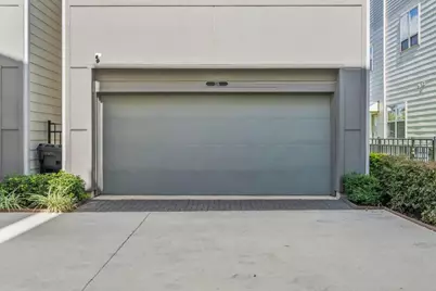 316 Jensen Drive, Houston, TX 77020 - Photo 33