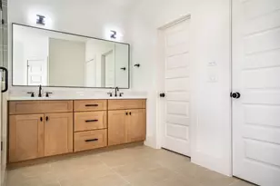 5726 Barbara Rose Ln, Houston, TX 77091 - Photo 19