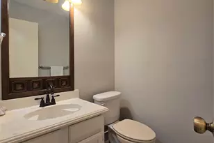 3118 Flintwood Dr, Sugar Land, TX 77479 - Photo 11