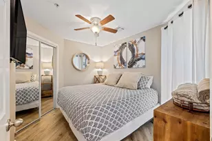9520 Seawall Blvd, Galveston, TX 77554 - Photo 9