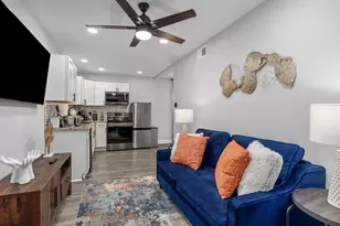 1015 Brooks St, Houston, TX 77009 - Photo 29
