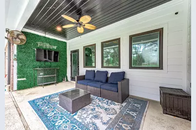 201 Hillcrest Drive, Alvin, TX 77511 - Photo 37