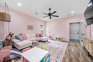 201 Hillcrest Dr, Alvin, TX 77511 - Photo 31