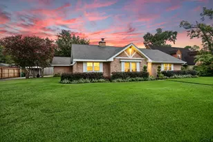 9211 Olathe St, Houston, TX 77055 - Photo 7