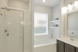 4506 Painted Bunting Ln, Baytown, TX 77521 - Photo 23