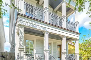 1003 E 25th St, Houston, TX 77009 - Photo 1