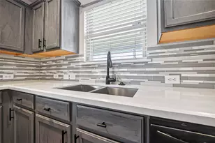 13034 Fenland Field Ln, Houston, TX 77047 - Photo 15