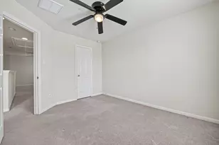 13034 Fenland Field Ln, Houston, TX 77047 - Photo 29